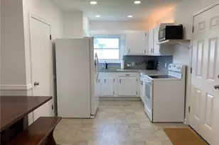 40 E Bowery St, Newport, RI 02840 - Photo 7