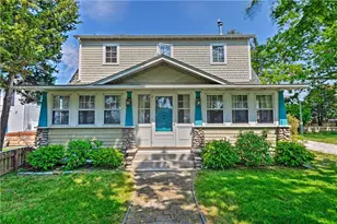 129 Dighton Ave, Portsmouth, RI 02871 - Photo 1