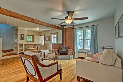 129 Dighton Avenue, Portsmouth, RI 02871 - Photo 7