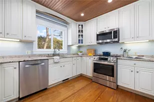 23 Morra Way, East Providence, RI 02916 - Photo 13