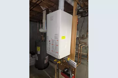 19 Berclay Street #R/Side, Johnston, RI 02919 - Photo 9