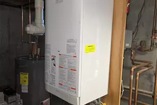 19 Berclay St, Johnston, RI 02919 - Photo 9