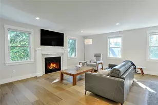 137 Rosebriar Ave, South Kingstown, RI 02879 - Photo 7