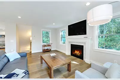 137 Rosebriar Avenue, South Kingstown, RI 02879 - Photo 11