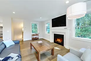 137 Rosebriar Ave, South Kingstown, RI 02879 - Photo 11