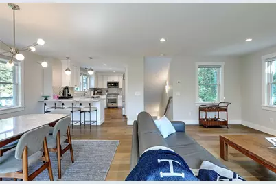 137 Rosebriar Avenue, South Kingstown, RI 02879 - Photo 15