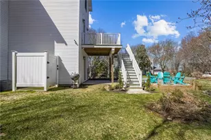 137 Rosebriar Ave, South Kingstown, RI 02879 - Photo 43