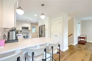 137 Rosebriar Ave, South Kingstown, RI 02879 - Photo 17