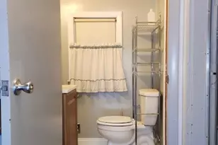 114 Commodore St, Providence, RI 02904 - Photo 23