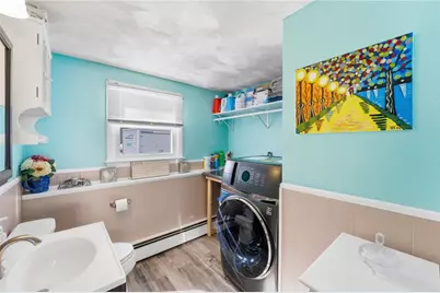 34 Commack Road, East Providence, RI 02914 - Photo 21