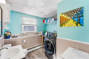 34 Commack Rd, East Providence, RI 02914 - Photo 21