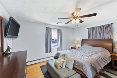 34 Commack Road, East Providence, RI 02914 - Photo 25