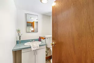 39 Orchard St, East Providence, RI 02914 - Photo 41