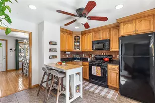 39 Orchard St, East Providence, RI 02914 - Photo 11