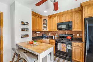 39 Orchard St, East Providence, RI 02914 - Photo 13