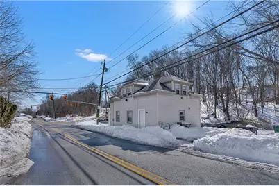 403 Commonwealth Avenue, Warwick, RI 02886 - Photo 41