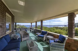 28 Newport St, Jamestown, RI 02835 - Photo 3