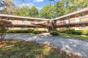 72 W Shore Rd, Warwick, RI 02889 - Photo 1