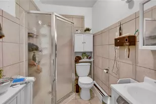 144 Camden Ave, Providence, RI 02908 - Photo 17