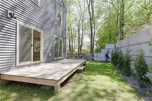 99 1st St, East Providence, RI 02914 - Photo 17