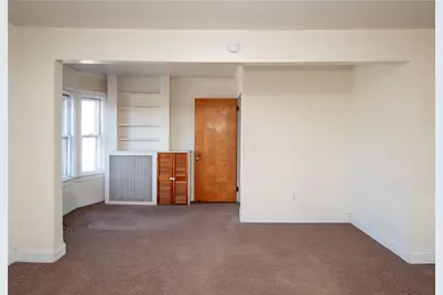 409 Broadway, Newport, RI 02840 - Photo 23