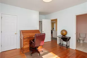 409 Broadway, Newport, RI 02840 - Photo 15