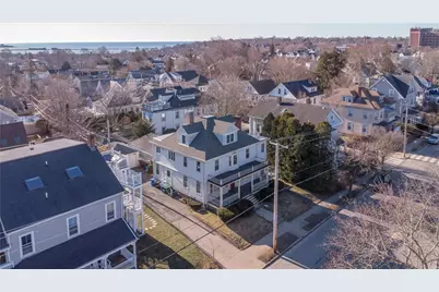 409 Broadway, Newport, RI 02840 - Photo 33