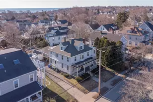 409 Broadway, Newport, RI 02840 - Photo 33