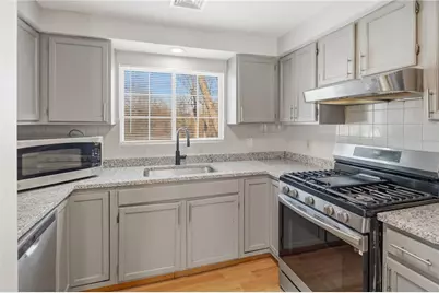 18 Joseph Street, Providence, RI 02904 - Photo 19