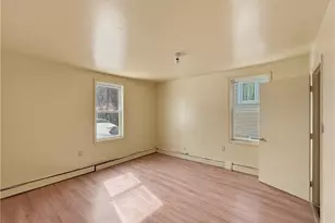 140 Cleveland St, Providence, RI 02909 - Photo 7