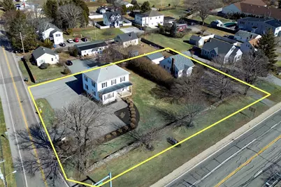 460 East Main Road, Middletown, RI 02842 - Photo 1