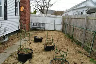 186 Fiat Ave, Cranston, RI 02910 - Photo 7