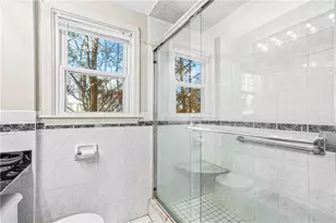 52 Dahlia St, Warwick, RI 02888 - Photo 15