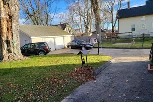 123 4th Ave, Woonsocket, RI 02895 - Photo 3