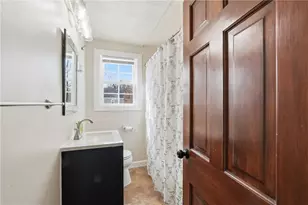 175 Pettaconsett Ave, Warwick, RI 02888 - Photo 19