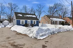 175 Pettaconsett Ave, Warwick, RI 02888 - Photo 3