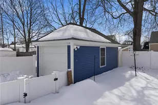 175 Pettaconsett Ave, Warwick, RI 02888 - Photo 29