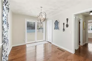 175 Pettaconsett Ave, Warwick, RI 02888 - Photo 25