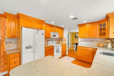 90 Bow Street, East Greenwich, RI 02818 - Photo 3