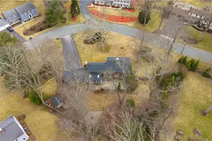 90 Bow St, East Greenwich, RI 02818 - Photo 45