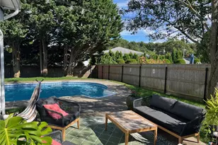 127 Dellwood Rd, Cranston, RI 02920 - Photo 39