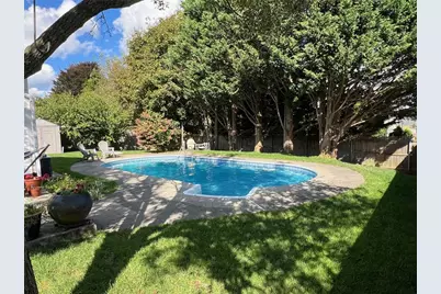 127 Dellwood Road, Cranston, RI 02920 - Photo 41