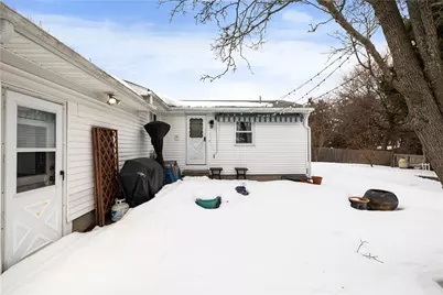 127 Dellwood Road, Cranston, RI 02920 - Photo 37