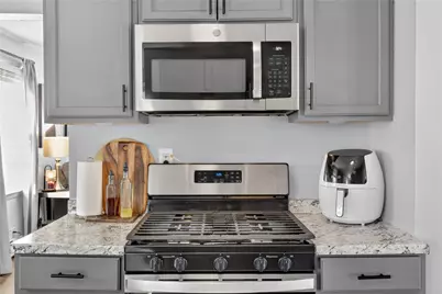 404 Church Avenue, Warwick, RI 02889 - Photo 19