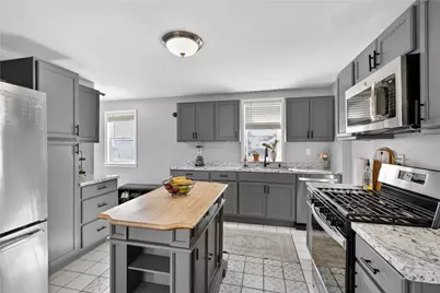 404 Church Avenue, Warwick, RI 02889 - Photo 3