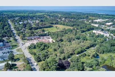 2500 East Main Road, Portsmouth, RI 02871 - Photo 3