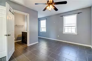 567 Providence St, Warwick, RI 02886 - Photo 11