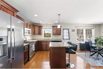 1027 Providence Street #4B, West Warwick, RI 02893 - Photo 9
