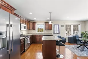 1027 Providence St, West Warwick, RI 02893 - Photo 9