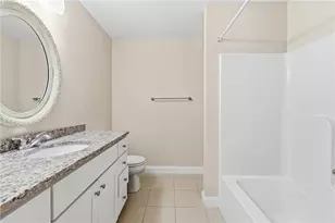 1027 Providence St, West Warwick, RI 02893 - Photo 23